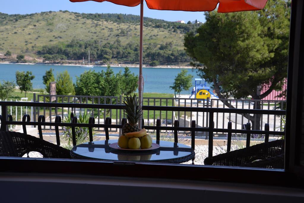 Apartment Kate Trogir Habitación foto